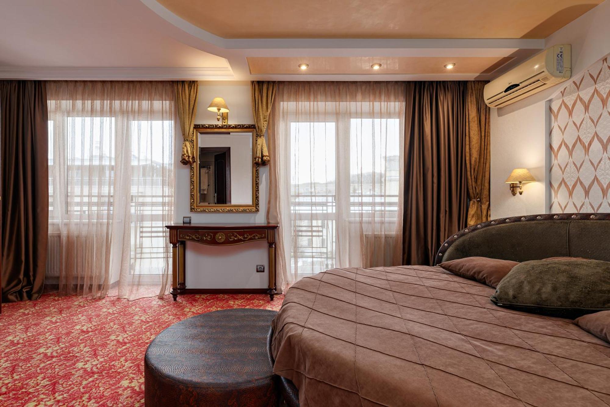 Eurohotel Hotel 4*